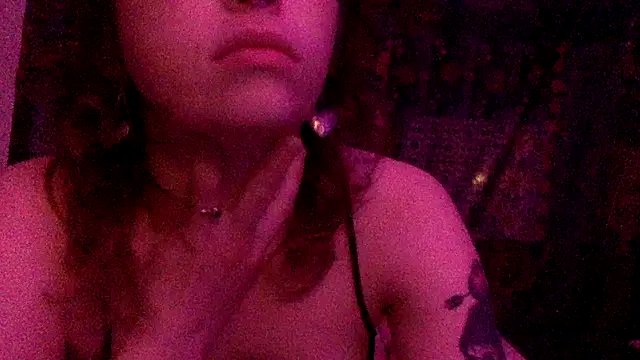 ivyxoxo Chat XXX in diretta