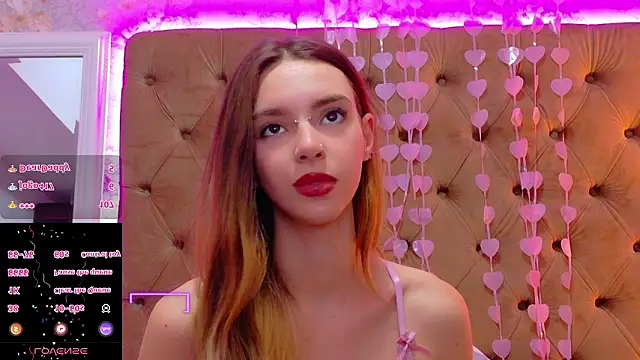 XXX chat uživo modela CoraVex