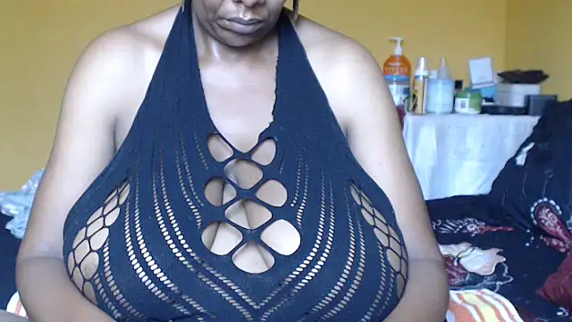 bustykelly Live XXX-Chat