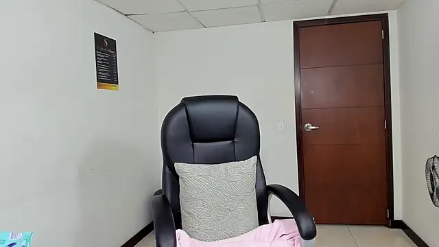 Aisha_hotts777 라이브 XXX 채팅