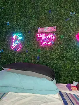 دردشة RenaThickAss الجنسية المباشرة