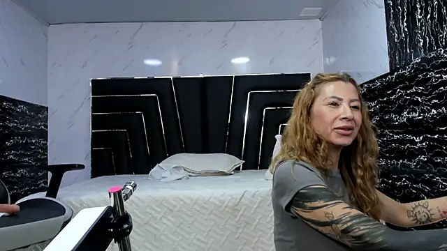 Ladyy_Scarlett 라이브 XXX 채팅