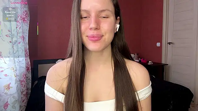 SanoraVillnave Chat XXX in diretta