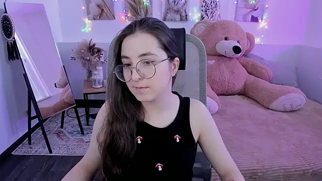 دردشة VirtuallVoyant الجنسية المباشرة