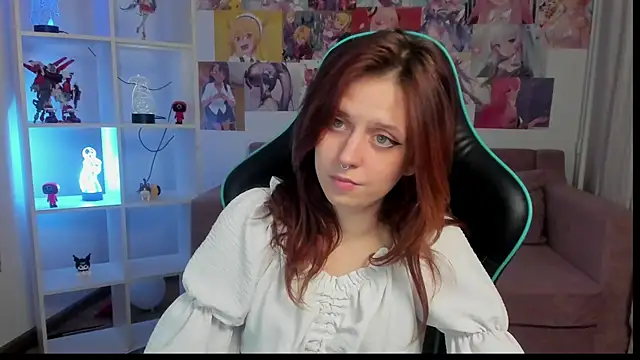 Chat +18 de FreyaVey ao vivo