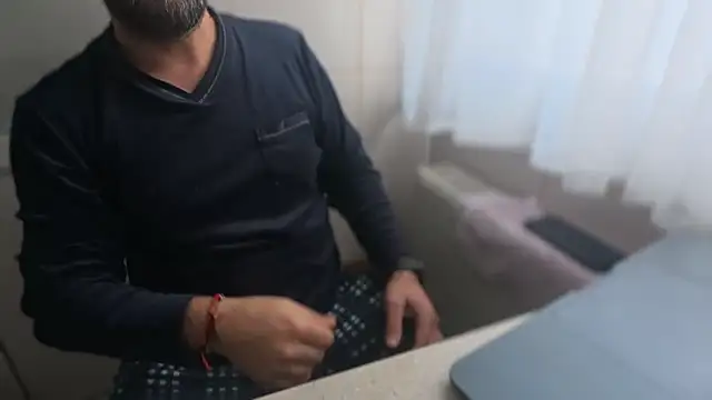 TARKAN1 のウェブカメラショー