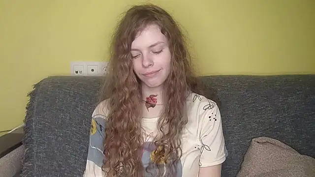 RayaNenlia Adlı Modelin Canlı XXX Sohbeti