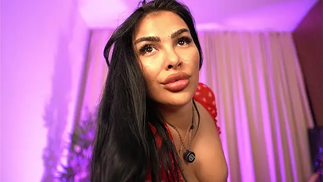 Živý XXX chat firesbomb777