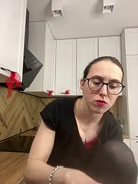 دردشة MartiniiSelenna الجنسية المباشرة