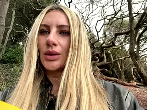 Elsa_24n Live XXX chat