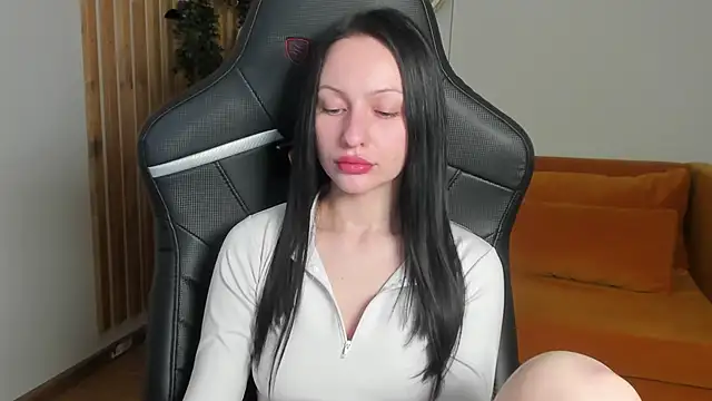 دردشة NaomiBlakes الجنسية المباشرة