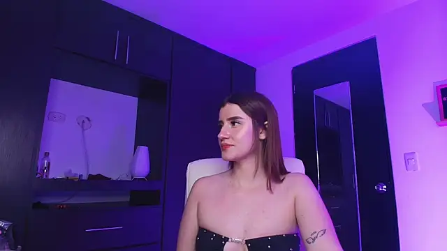 TinaJonnes_: онлайн-секс-чат