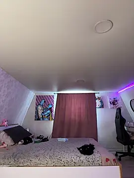 -MaybeBaby- – Kamerová šou