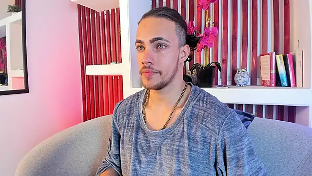 PatrickSenova's Webcam Show