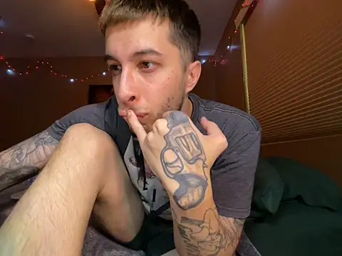 BWCJoshBanks97: απευθείας συνομιλία ΧΧΧ