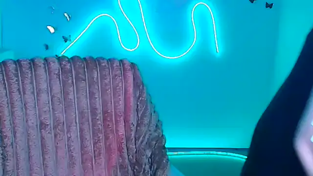 Amanda_Swannn: онлайн-секс-чат