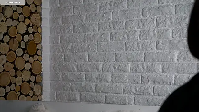 LowOncoming Chat XXX live