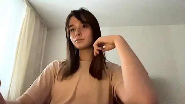 LoreanHertleinn Webbikameraesitys