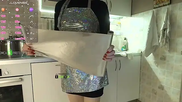 MilfeaN Chat XXX live