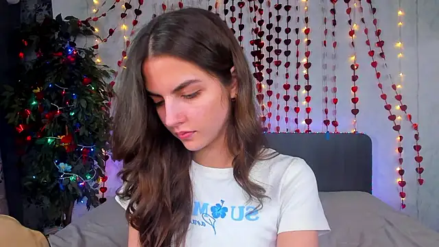 Czat XXX na żywo – Milana_Crystal_