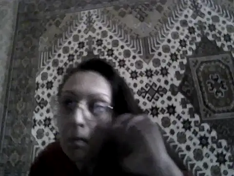 FayInessaKiss Live XXX-chat