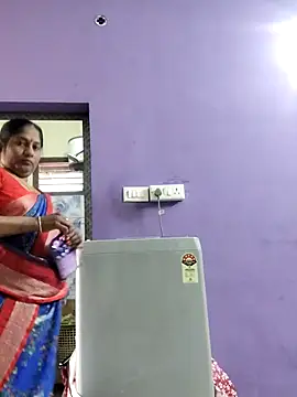 yamini1431n Live XXX chat