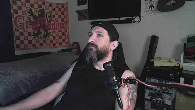 DevilPup75_ লাইভ XXX চ্যাট