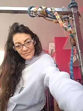 Chat XXX en directo de Eimikuro11