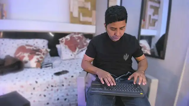 ThomasMontero – webcam-show