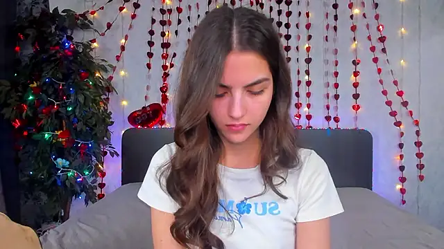 Онлайн чат XXX Milana_Crystal_