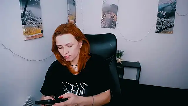 Онлайн чат XXX PeppyMia