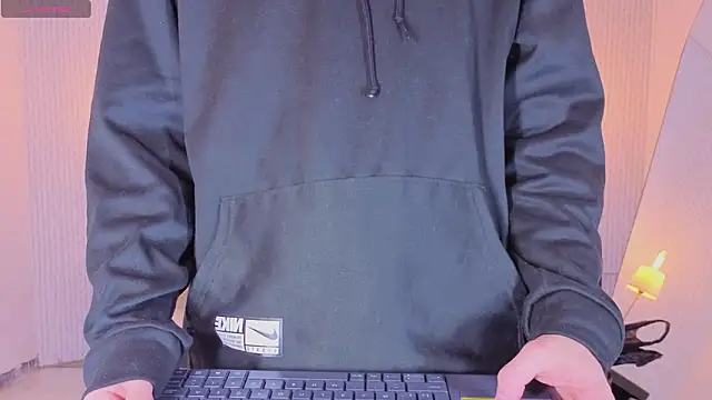 โชว์เว็บแคมของ nova_salvatore