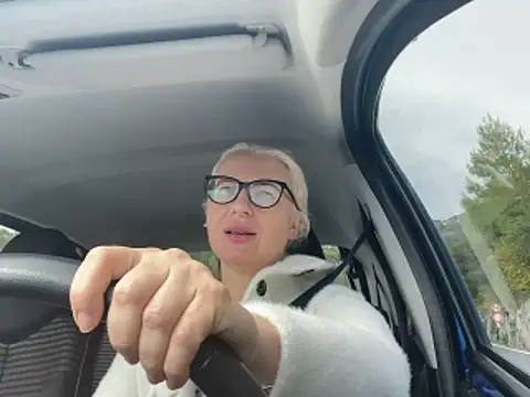 _Llinna_me Obrolan Langsung XXX