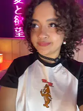 _sarahRose Chat XXX in diretta