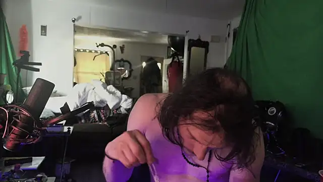 MasterDaddyCool Chat XXX live