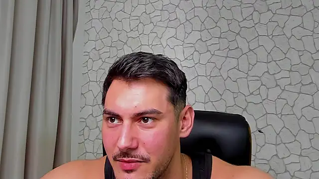 دردشة ClintMasters الجنسية المباشرة