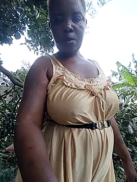 Ledi_brown 现场XXX聊天