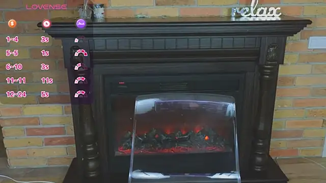 Chat +18 de Ellie_Sunset ao vivo