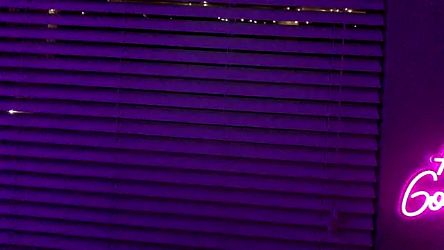 Pertunjukan Kamera Web Texxaspearl