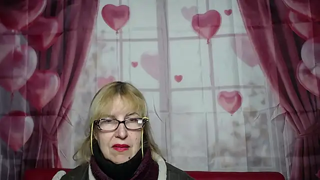 Pokazy przed kamerką – PattySanny