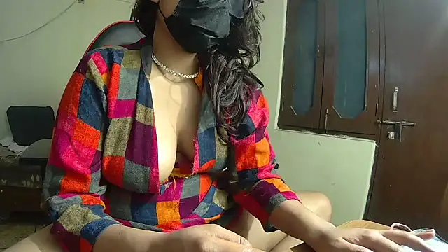 callmeshreya Live XXX-Chat