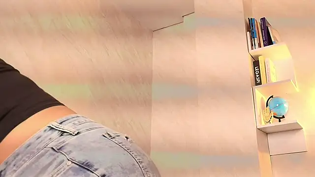 Chat +18 de Barbbara_sweett ao vivo