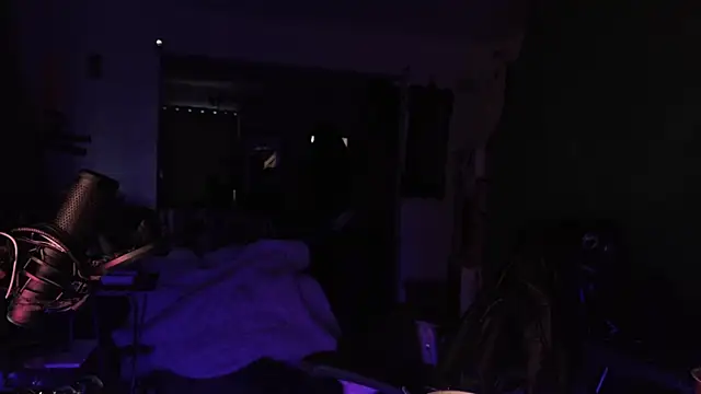 دردشة MasterDaddyCool الجنسية المباشرة