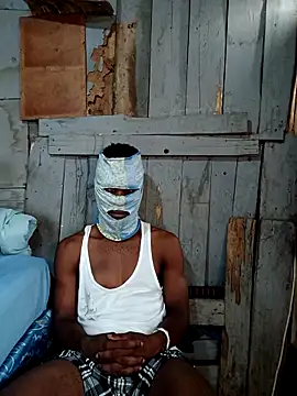 PabloMiak_2 Adlı Modelin Canlı XXX Sohbeti