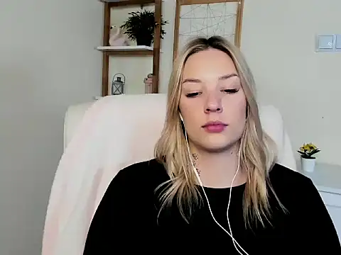 แชท XXX สดของ VelvetAngela