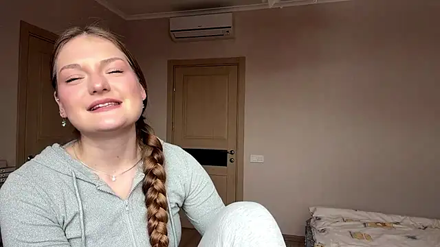 Milayouknow Live XXX-chat