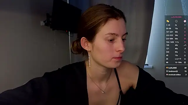 XXX chat uživo modela JalevaKitties2