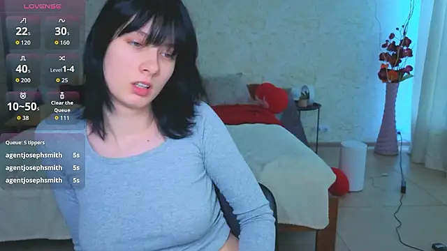 JulisSweet: онлайн-секс-чат