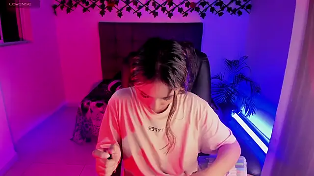 Anna_valerious7 élő XXX-chatje