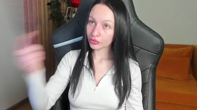 NaomiBlakes Live XXX-chat